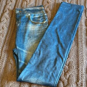 New Medium Genie Jeggings